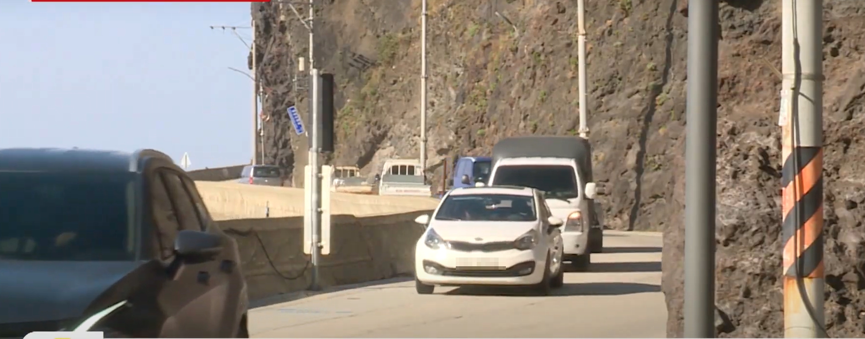 좁은 도로 + 주차 전쟁