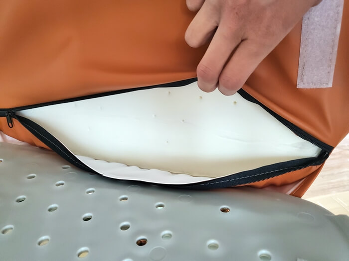 듀오백 학생의자 좌판 안쪽 스펀지 