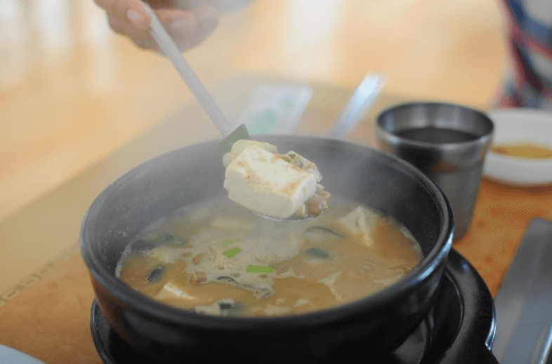 [6시 내고향] 진안 흑돼지불고기 청국장 샘터가든&amp;#44; 어죽 월평댁 진안 맛집