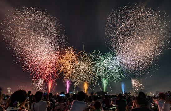 야다치-불꽃놀이