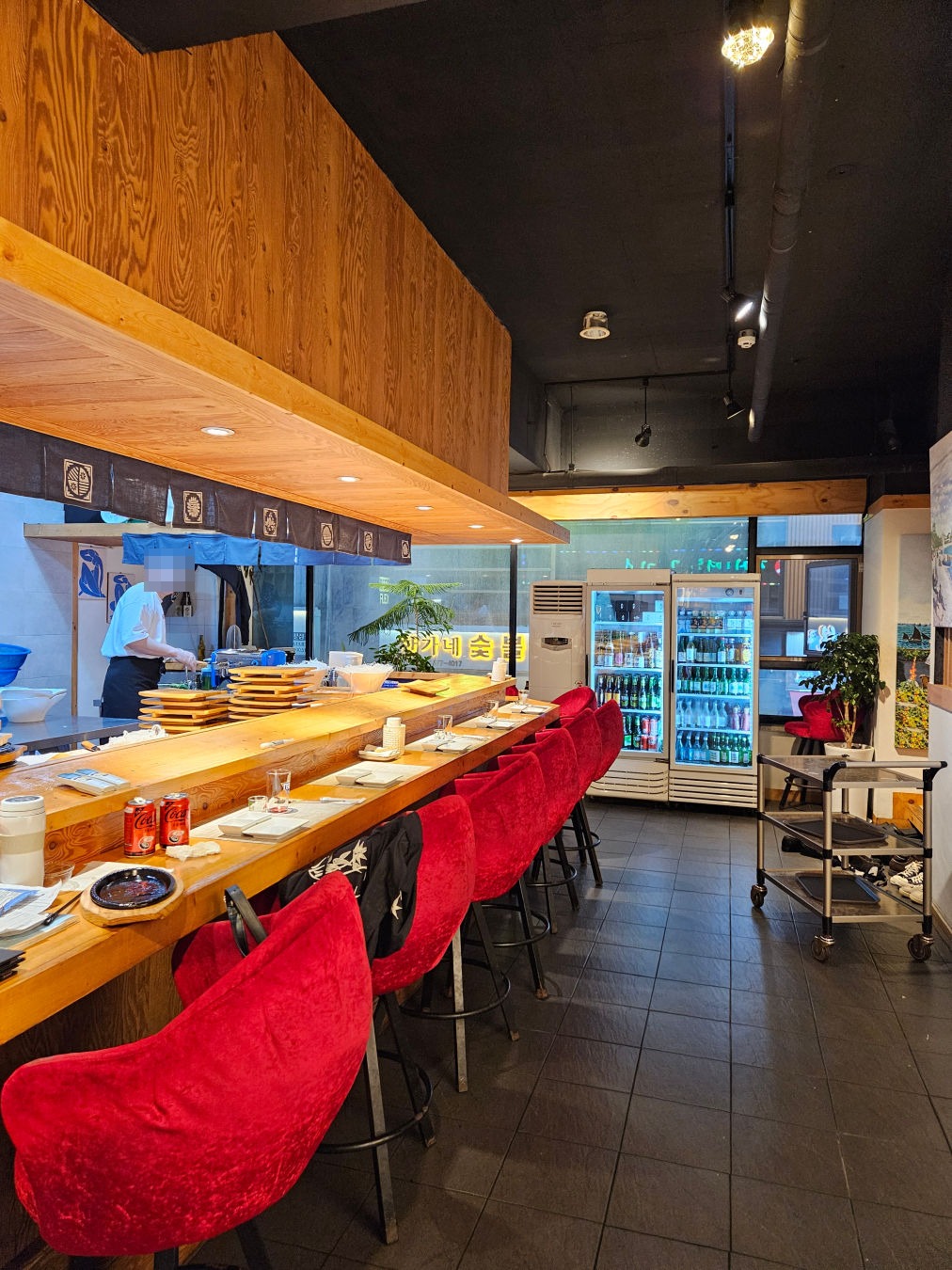 참치여왕 김기정 내부