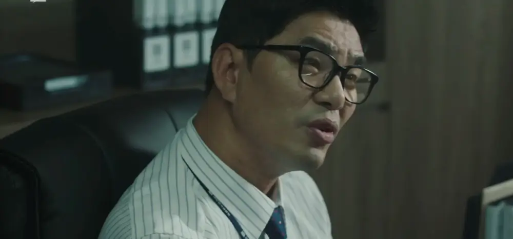 법쩐 박 부장 or 박정수 (최민철)