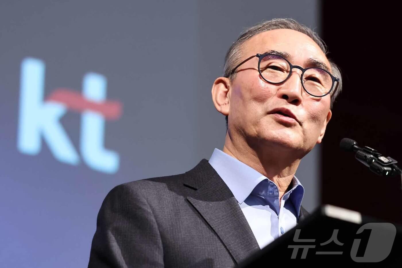 KT 김영섭 대표 발걸음 &quot;올해에는 반드시 MS와 가시적인 성과낼 것&quot;