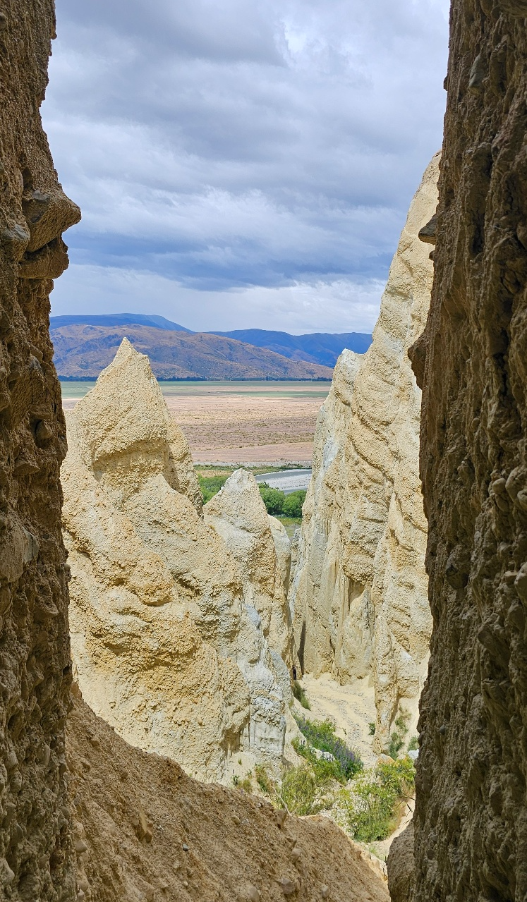 클레이 클리프, 위에서 아래쪽 보는 모습
