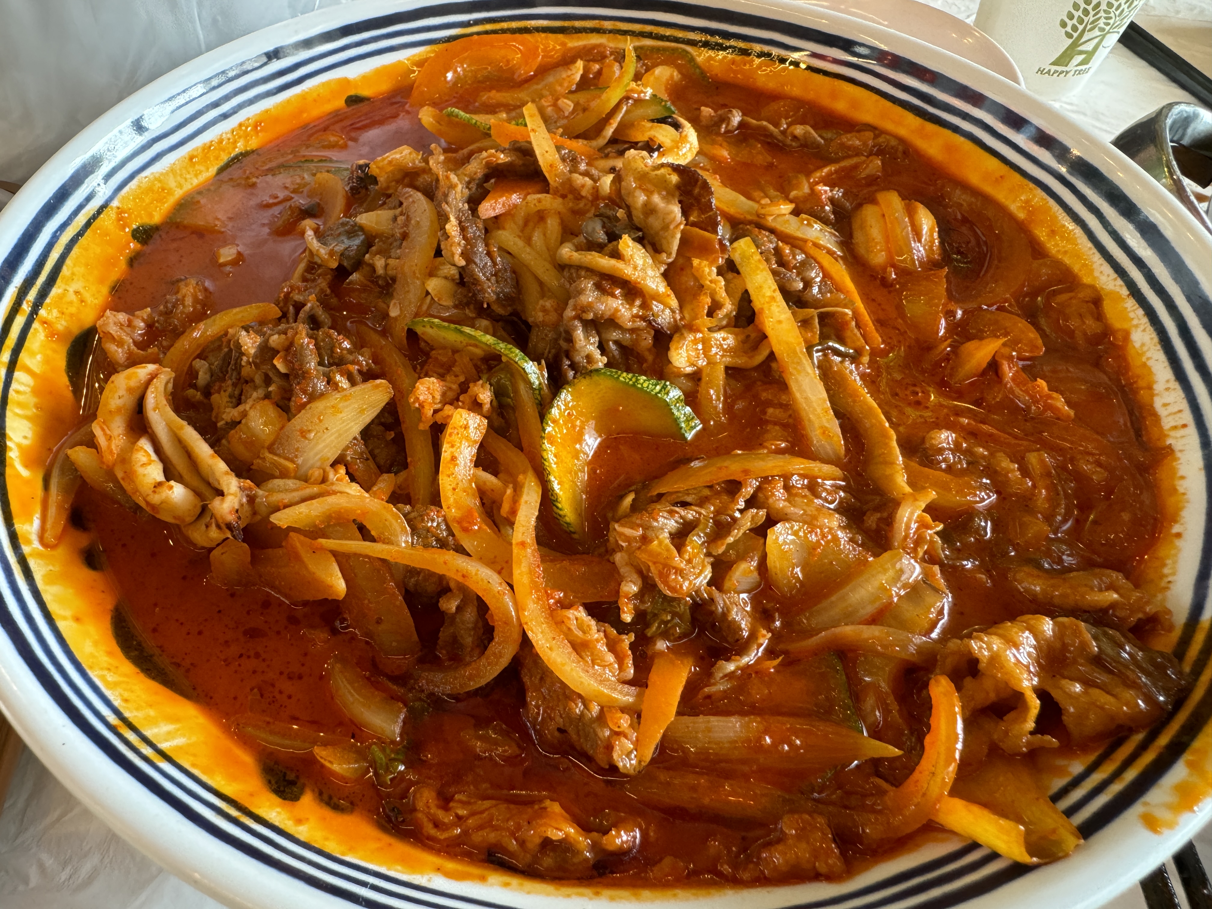 속초-만카오-차돌짬뽕-건더기풍성