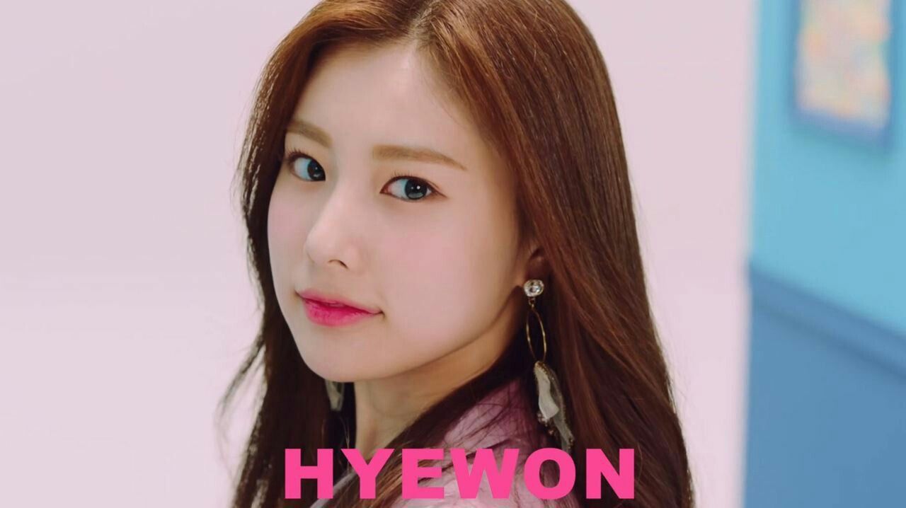 아이즈원 강혜원 몸매 키 아이즈원 강혜원 몸매 키