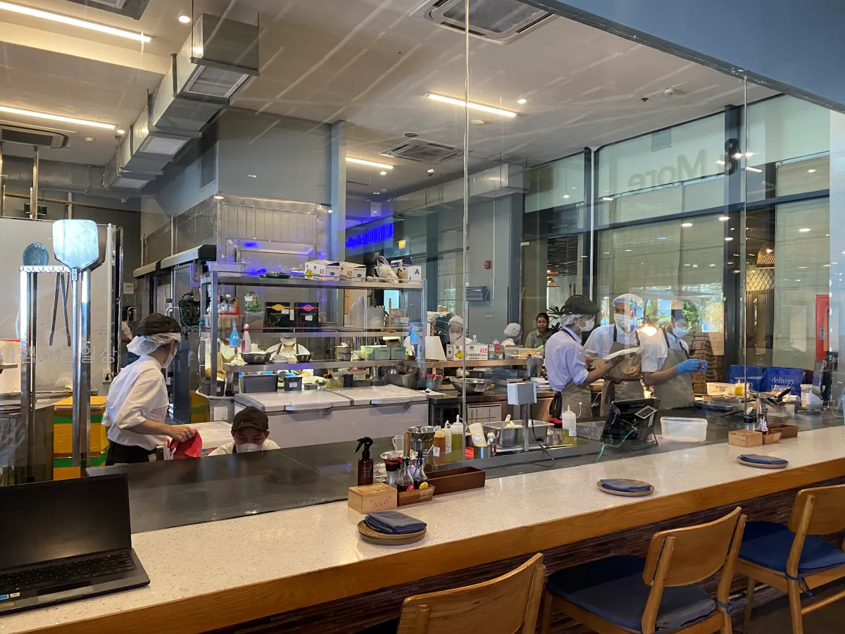 나트랑-시내-화덕피자-맛집-피자4피스-메뉴추천-후기