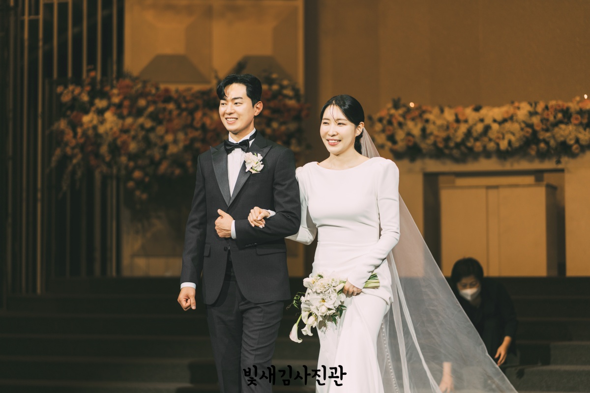 소풍컨벤션웨딩 라온제나홀 본식스냅 서브스냅 33