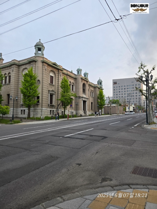 러브레터에 등장하는 이츠키 도서관이다. 구일본우선 오타루 지점