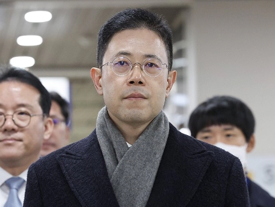 손준성 검사 탄핵 심판 중단 이유