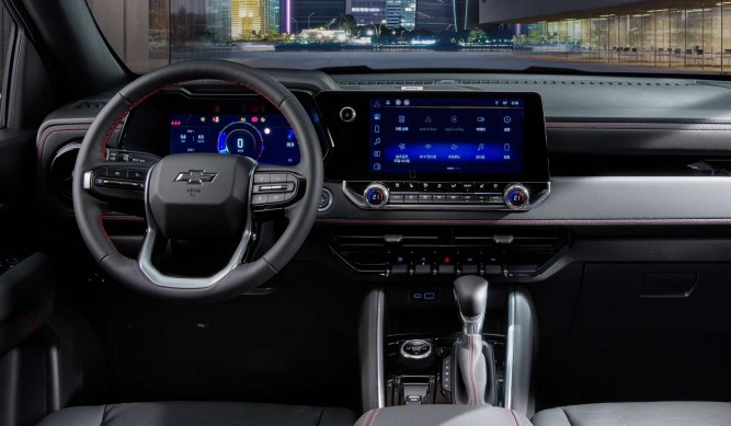 [픽업트럭 추천] 쉐보레 올 뉴 콜로라도 Z71 완전히 새로워진 인테리어(실내디자인)