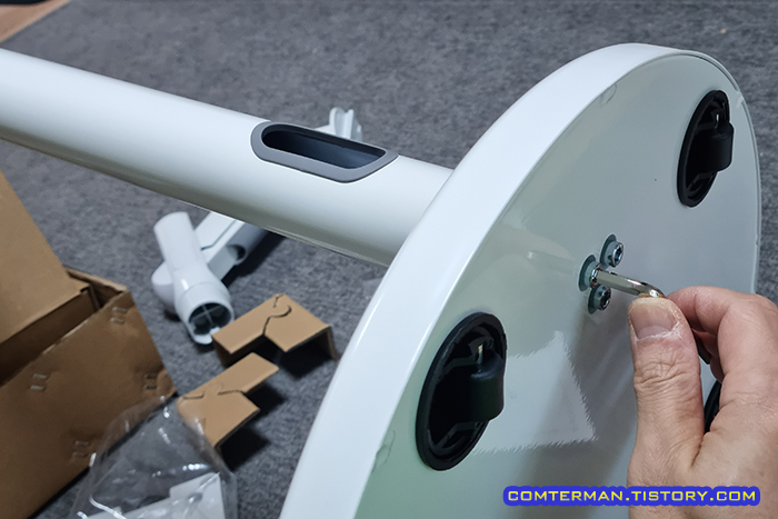 더함 MS11-231L-W 모니터 스탠드 기둥조립