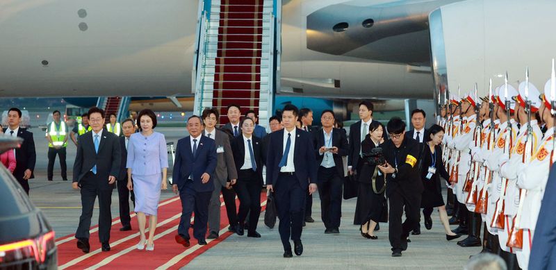 이 대통령 하노이 도착: 베트남 국빈 방문 일정 및 경제 협력 3박 4일 총정리 (2026)