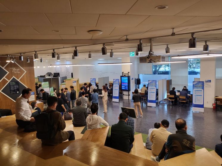 중장년 내일센터 신청 조건, 절차, 일자리 지원 정보까지 한눈에 정리!