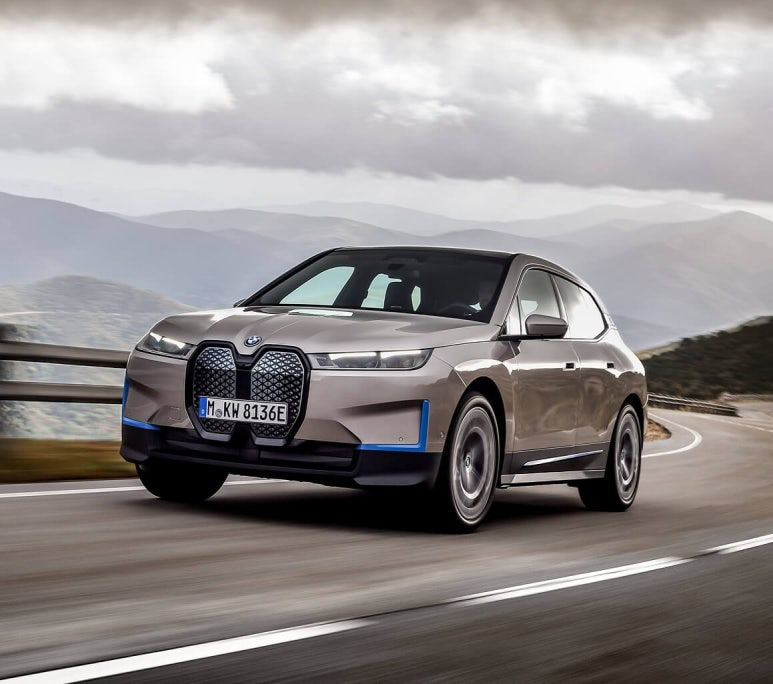 BMW iX