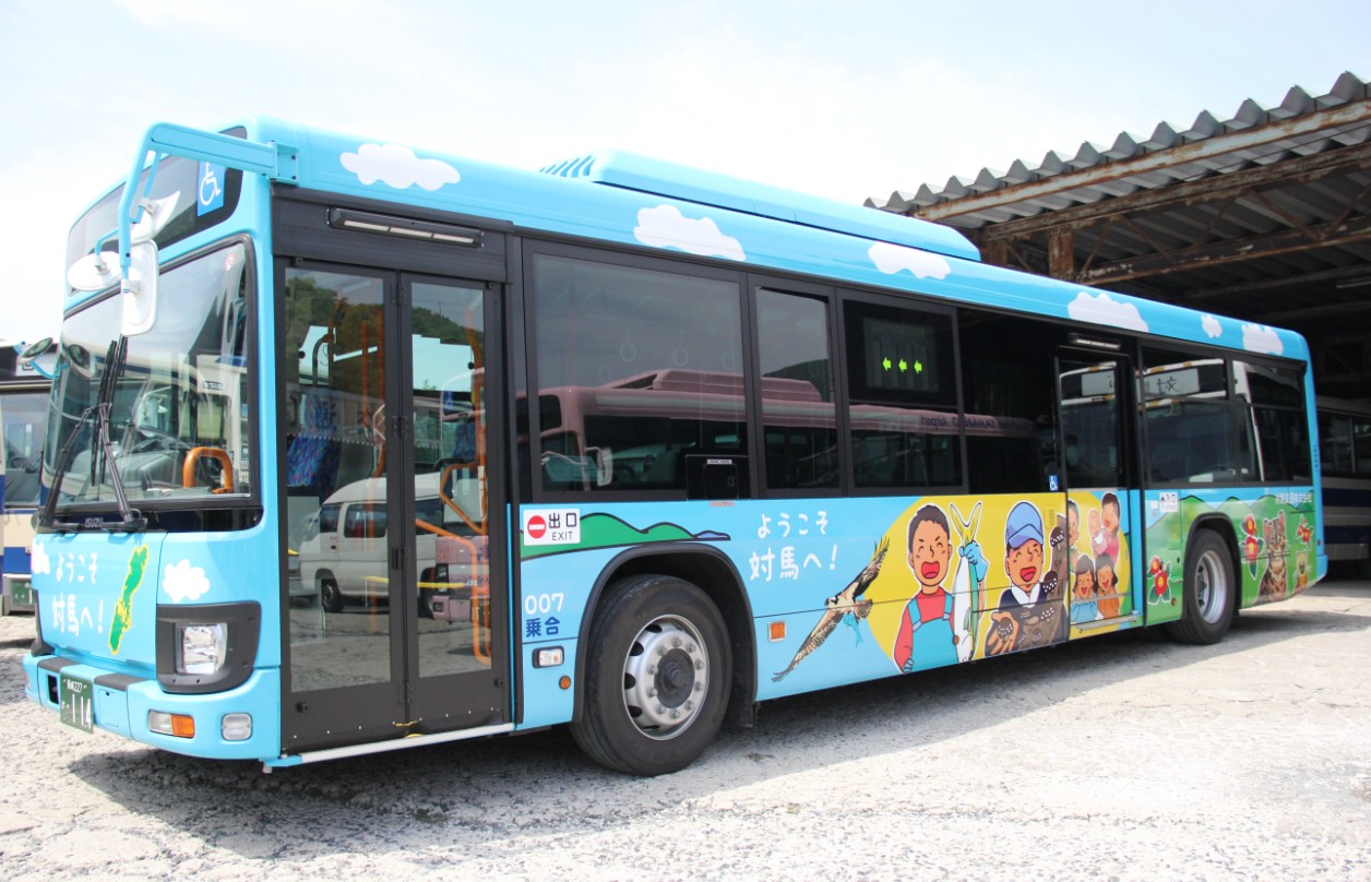 대마도 버스의 외관