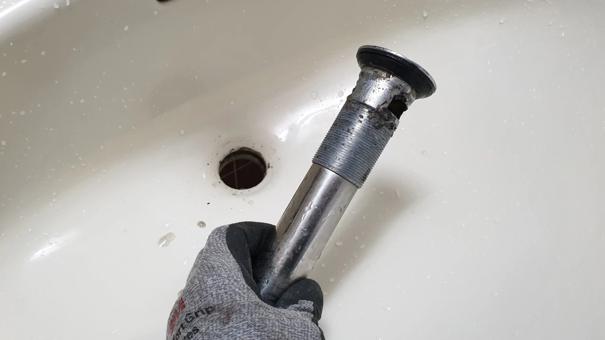 자동 폽업 마개 분리 모습