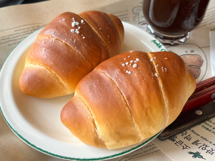 단짠단짠 소금빵 존맛탱