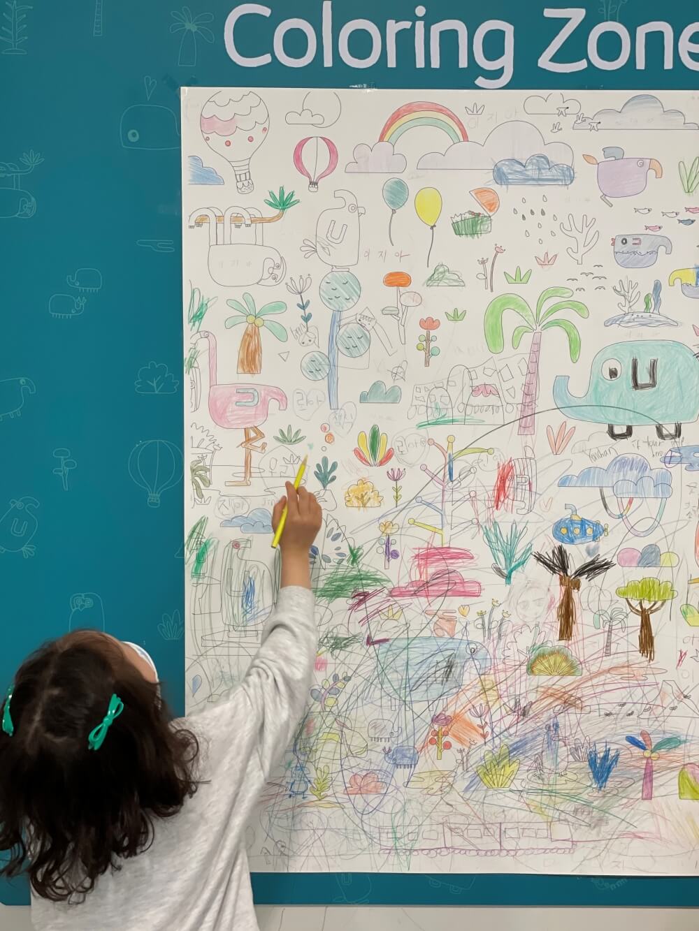 그랜드-조선-제주-키즈클럽-색칠벽