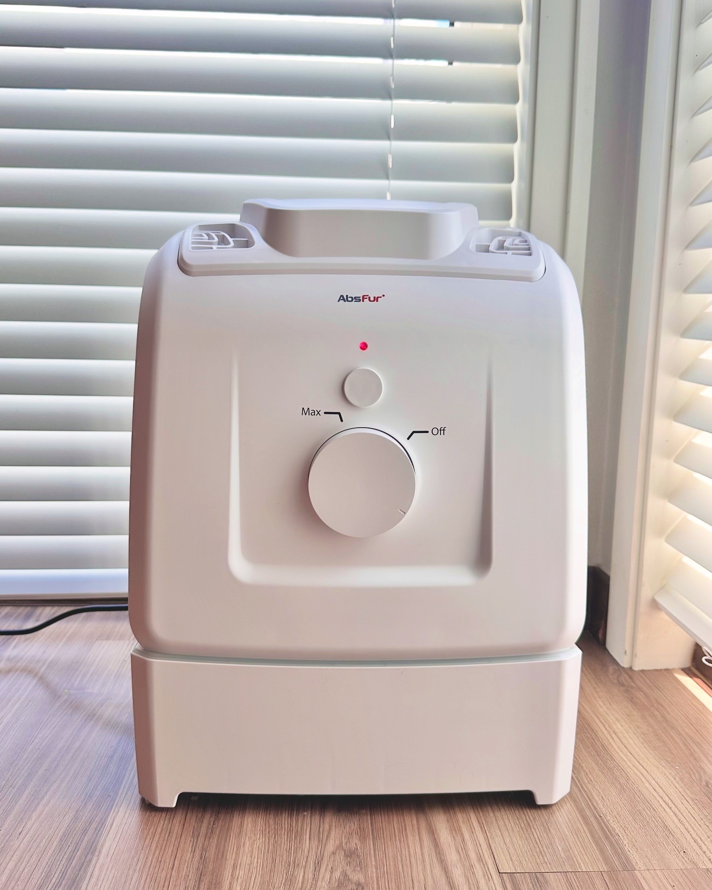 앱스퍼 공기청정기 털 포집기의 전면부