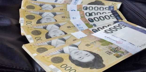 소상공인 부담경감 크레딧KR 50만 원 신청 방법 포스팅 관련 돈 이미지