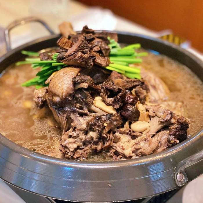 생생정보마당 한방 능이버섯 오리 백숙 인천 연수동 맛집 위치 가격