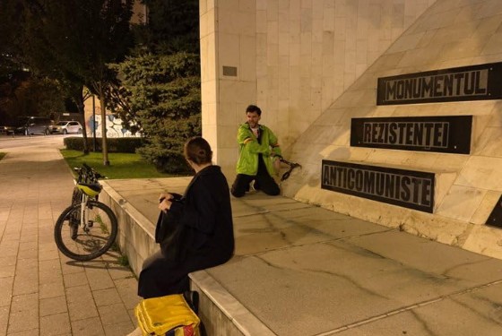 루마니아 영화 다시보기 추천 콘티넨탈 25 리뷰 줄거리 &amp; 결말