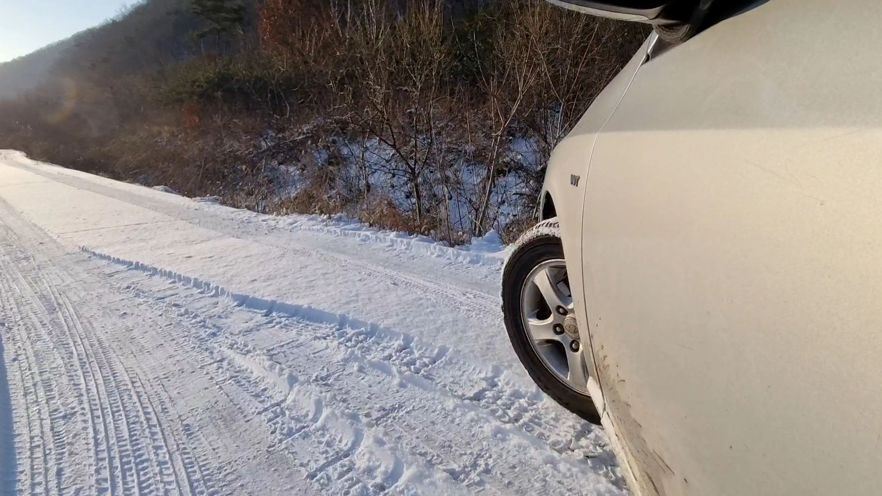 스프레인 체인 뿌린 후 주행 모습