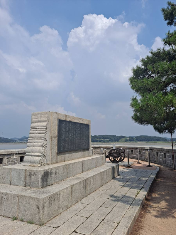 용두돈대 하늘