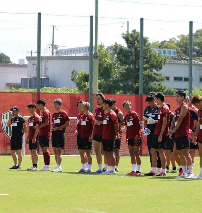 ํ ํธ๋ ๋น์
๊ณ ๋ฒ ์ค๊ณ