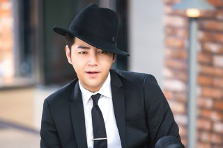 장근석 나이 프로필 암 투병 근황 일본 건물 결혼