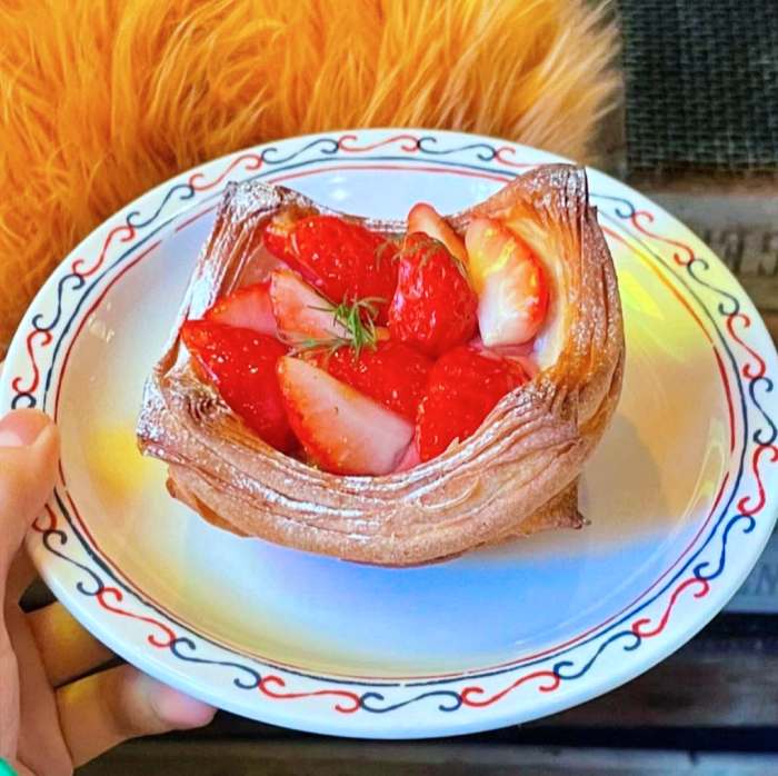 생방송투데이 용리단길 삼각지 도넛 크로와상 페스츄리 맛집