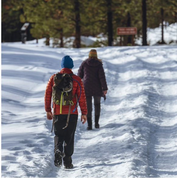눈부신 설경 속 겨울 하이킹 여행 추천 코스 5선