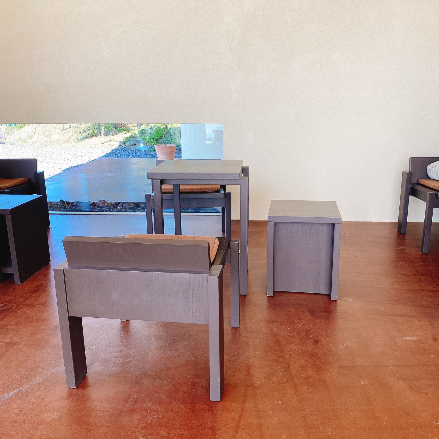 제주 애월 장전리 왕벚꽃거리 근처 문태준 시인 카페 오롬마르