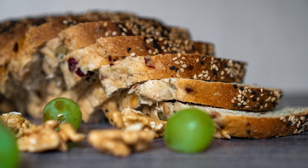 Bread, Slices, Whole grain image.