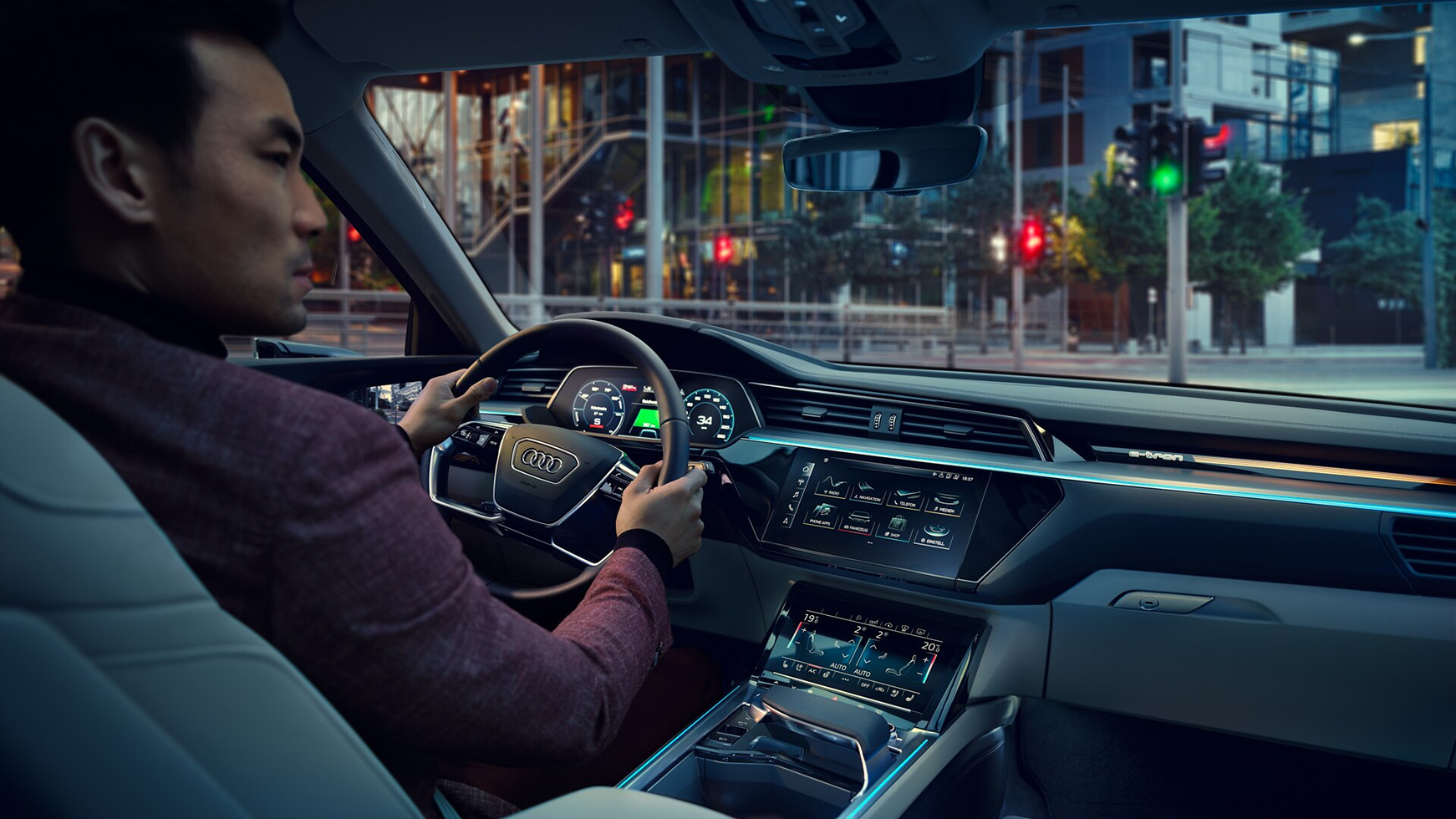 2020년형 아우디 e-tron 55 quattro 1열 실내