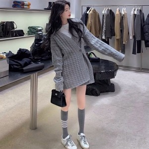 코지 여자 겨울 코디 가디건 롱스커트 세트