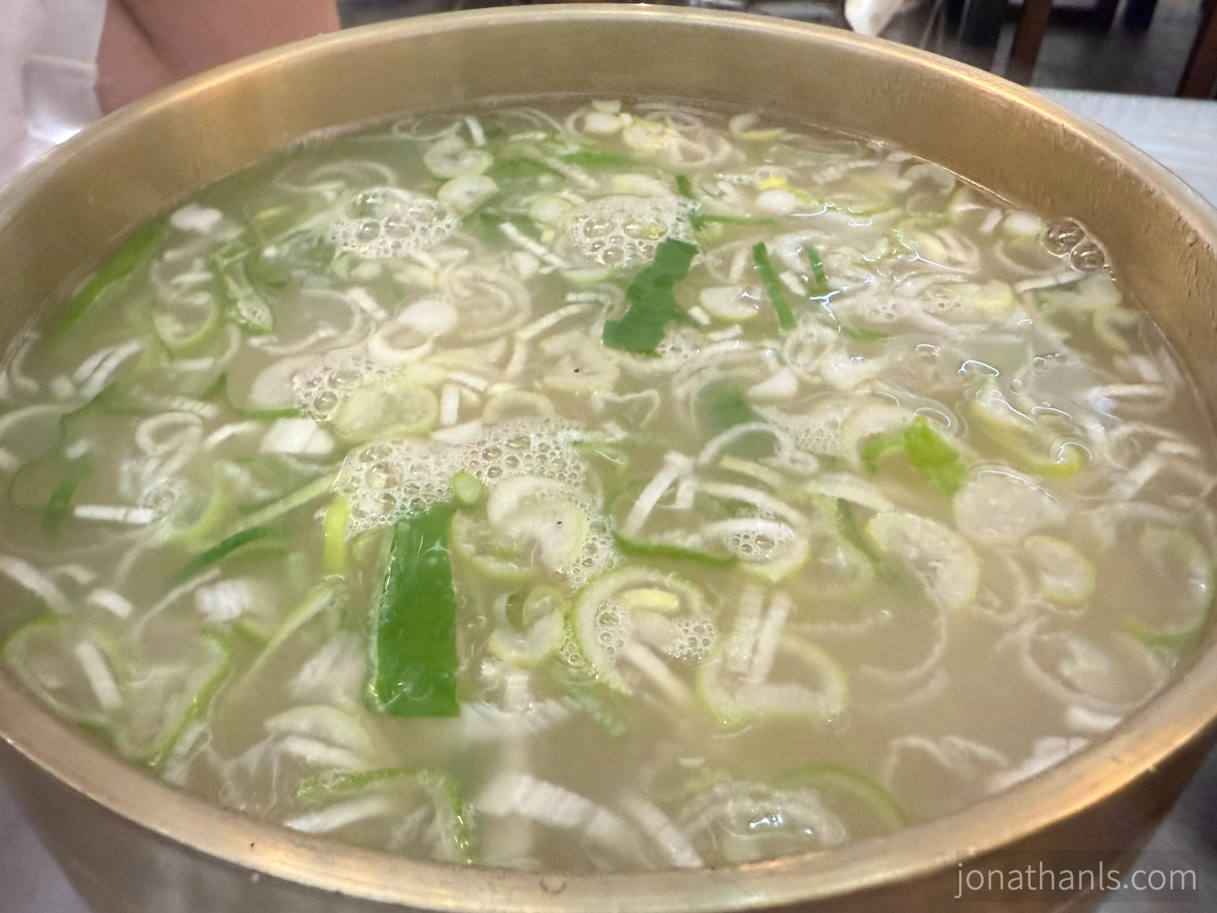 샌프란시스코 국밥의 소고기 고급곰탕