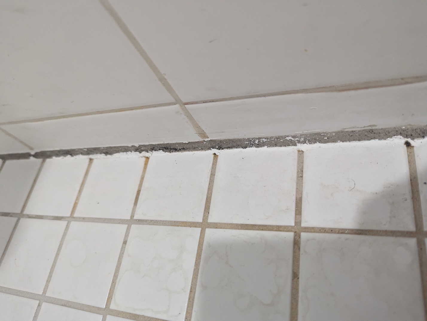 실리콘 제거 후2