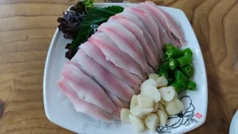 6월 제철회 종류별 신선한 해산물의 맛있는 향연_10