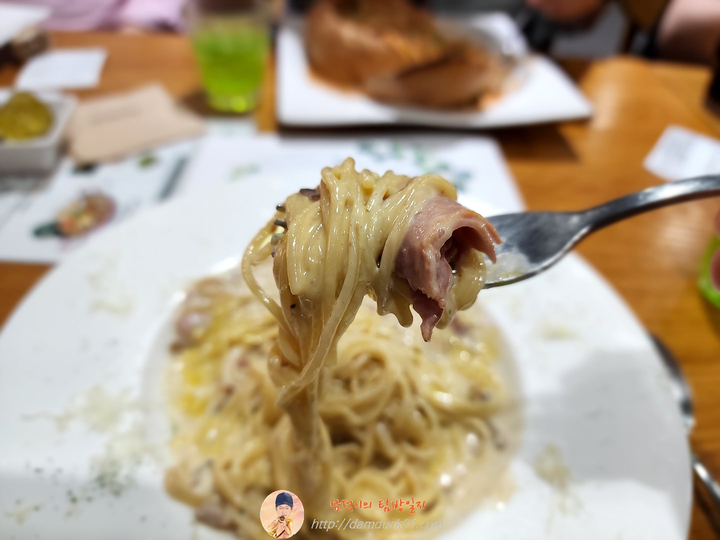 에그탑 까르보나라