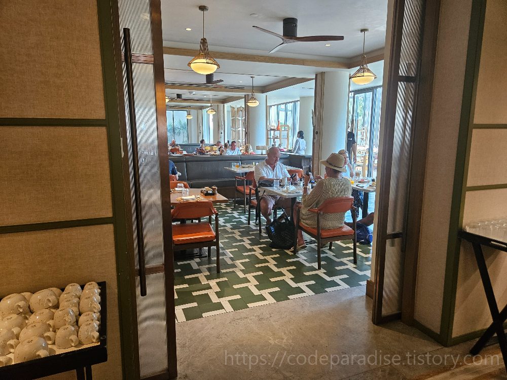 호텔 조식 사진