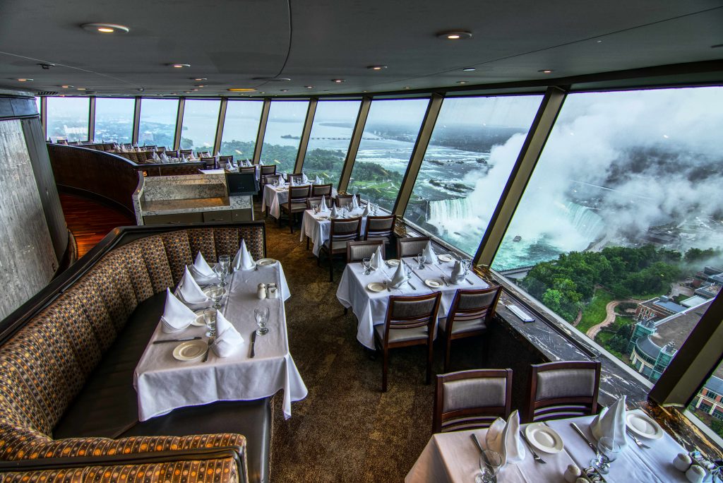 skylon_tower_revolving