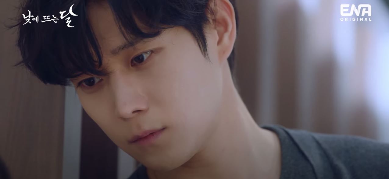 낮에뜨는달_4회