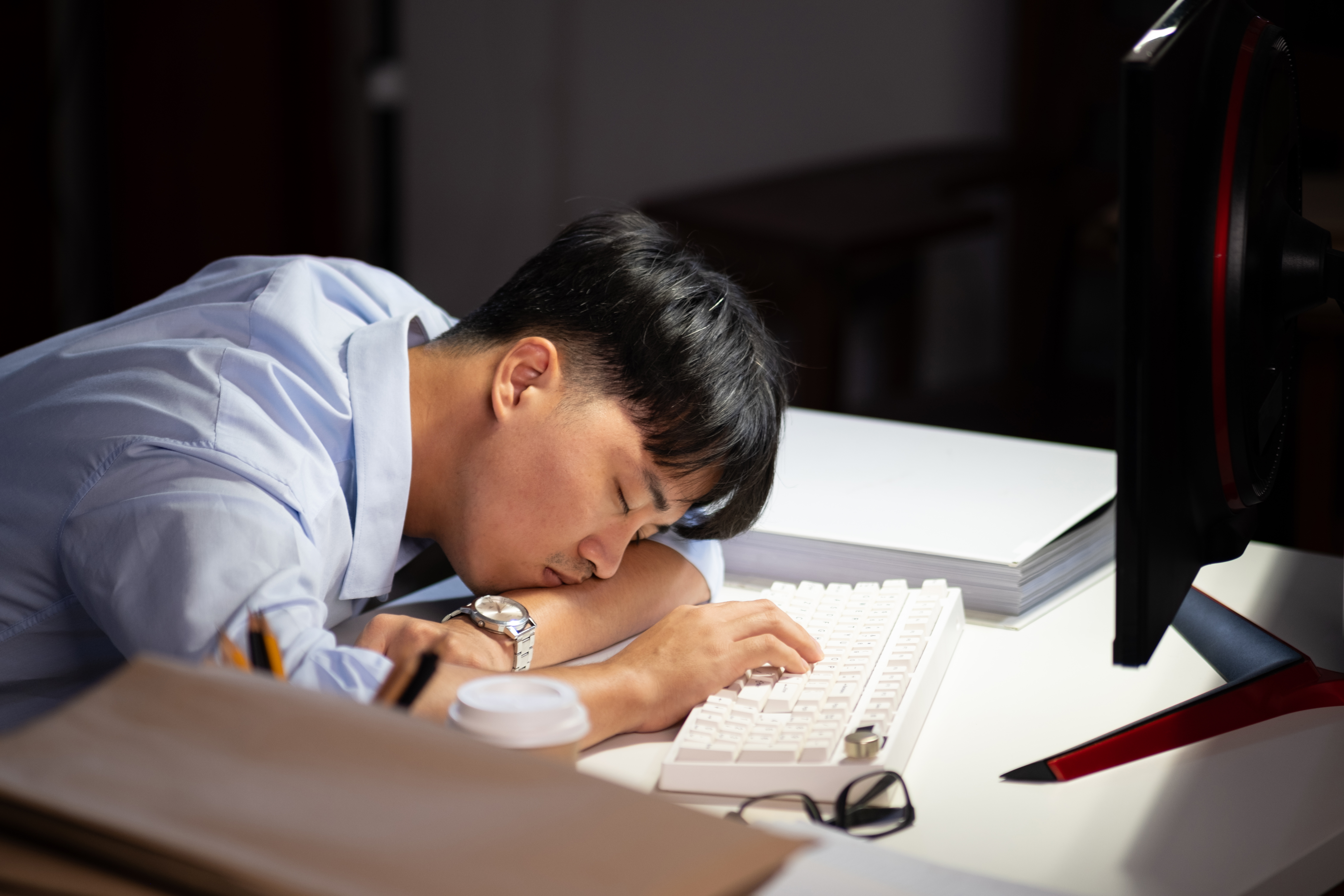 겸업금지 의무