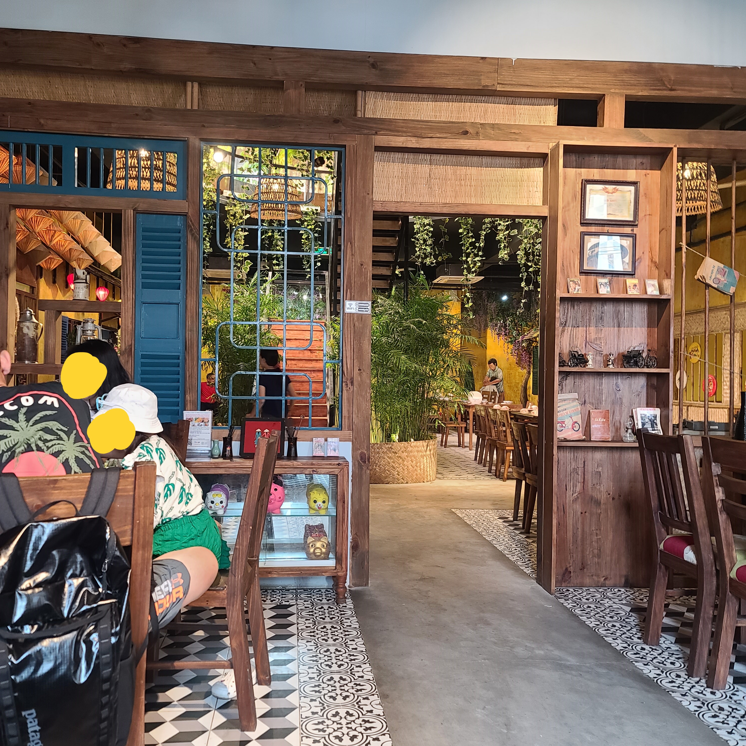 쏨모이가든 식당 사진