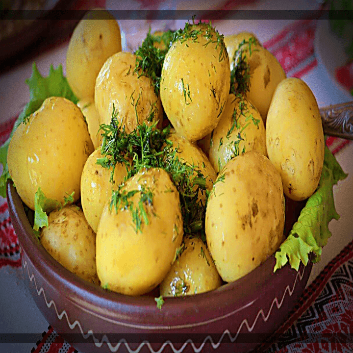 그릇에-담긴-감자