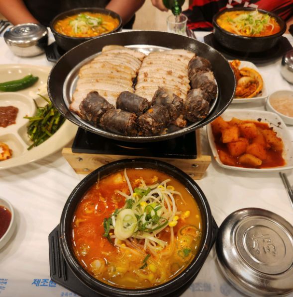 진가옥