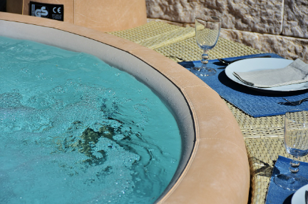 봄빛 물든 산길을 걷다 – 무주 덕유산에서 만나는 자연의 순수한 감동