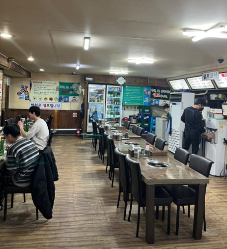 가산동닭한마리 식당